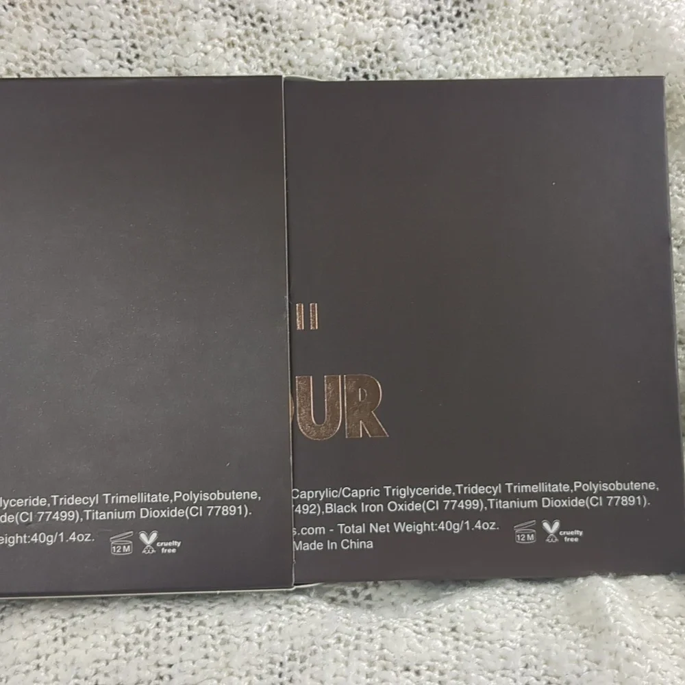 KAB Vol II Cosmetics Contour Palette, 8x 40g/1.4oz